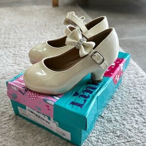 *LIKE NEW* Link Girls Ivory Patent Leather Mary Jane Platform Dress Shoes Size-9